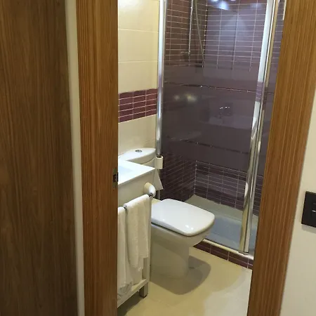 La Moraleja Nocleg ze śniadaniem Solares