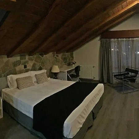 Bed & Breakfast La Moraleja 3*