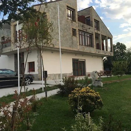 La Moraleja فندق مبيت وإفطار