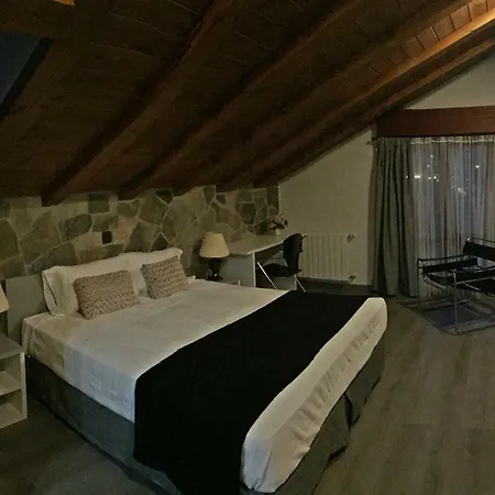 La Moraleja 3* Solares