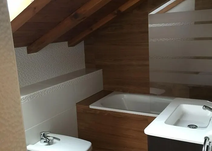 La Moraleja Bed & Breakfast Solares