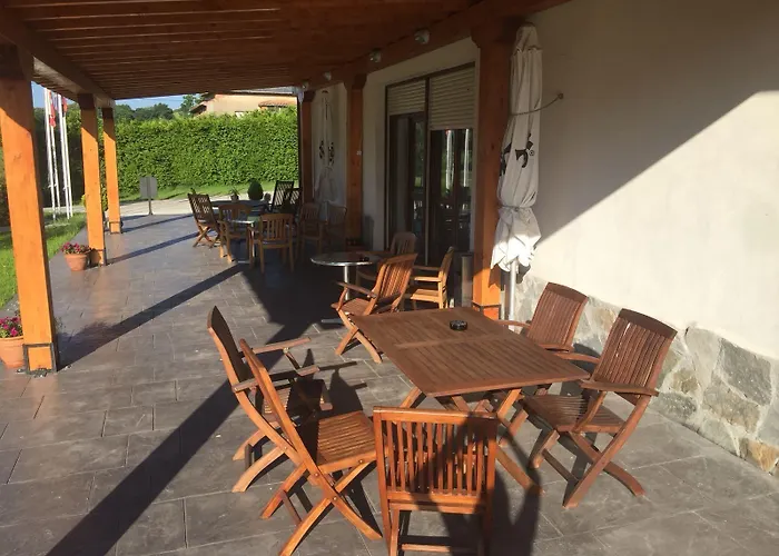 Bed & Breakfast La Moraleja Solares