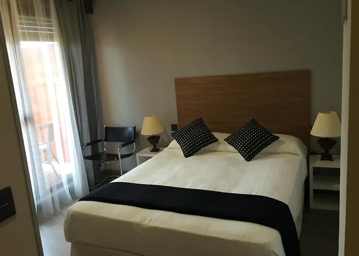 La Moraleja Bed & Breakfast Solares