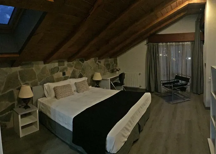 La Moraleja 3* Solares